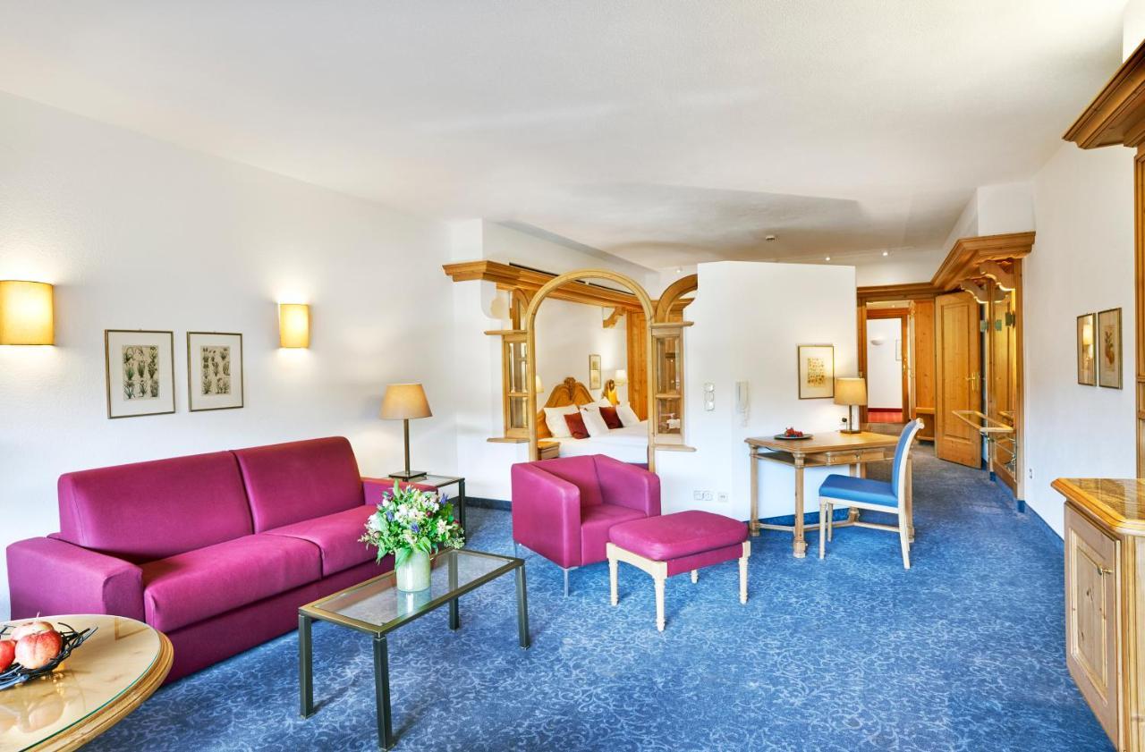 באיירסברון Hotel Traube Tonbach מראה חיצוני תמונה
