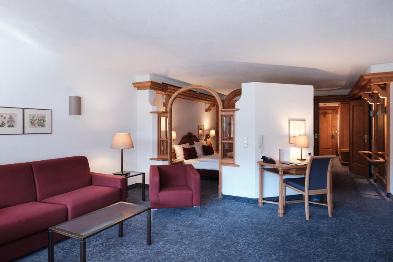 באיירסברון Hotel Traube Tonbach מראה חיצוני תמונה